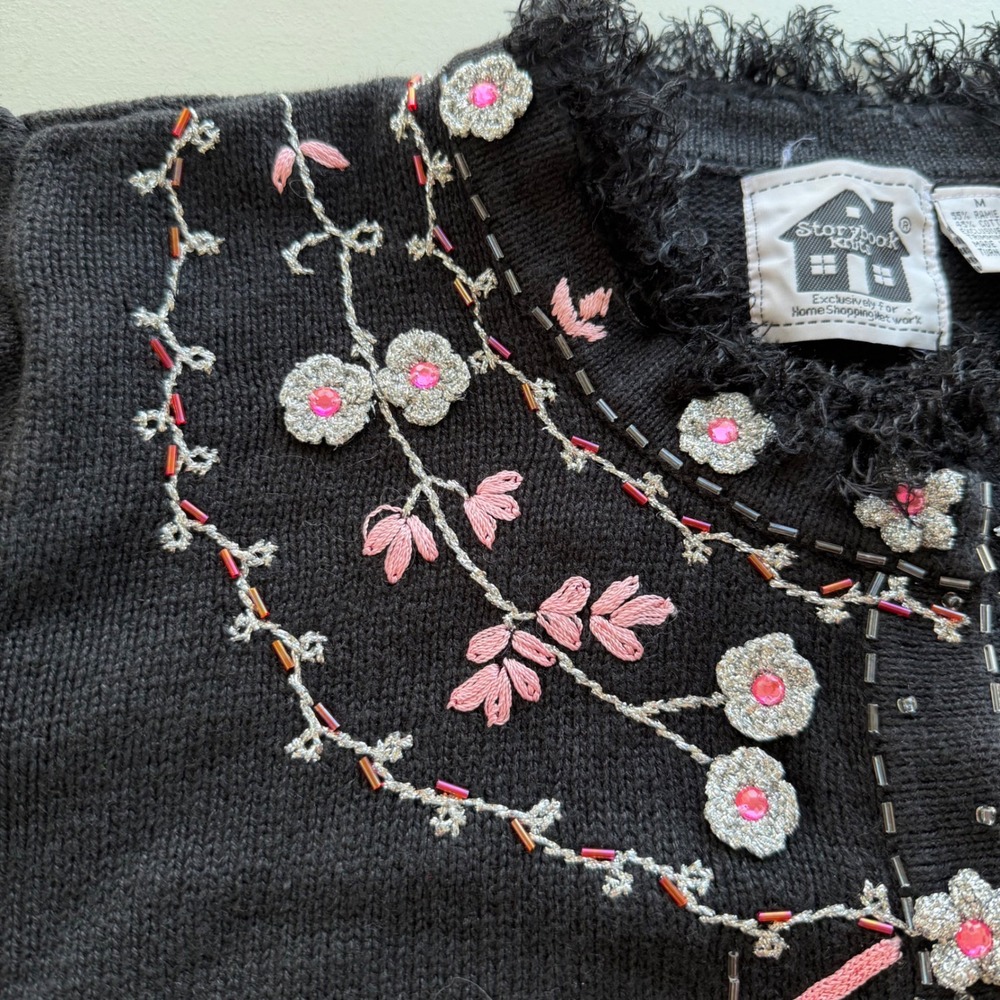 Storybook Knits Vintage M Black Floral Beads Fringe Cardigan Sweater Cottagecore - Picture 9 of 16